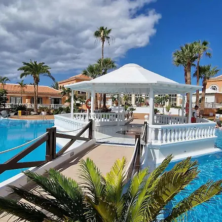 Tenerife Royal Gardens 23 - One Bed Apartment